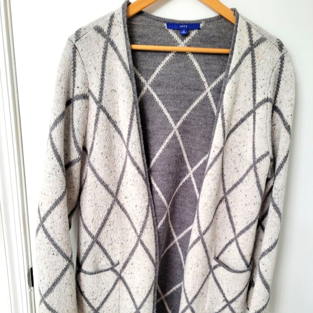 Women's APT 9 Gray Argyle Print Long Sweater Coat With Pockets Size Medium